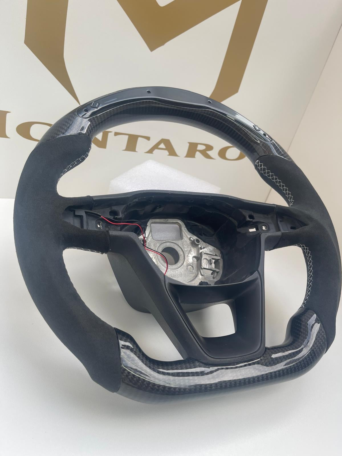 Cupra Carbon V1
